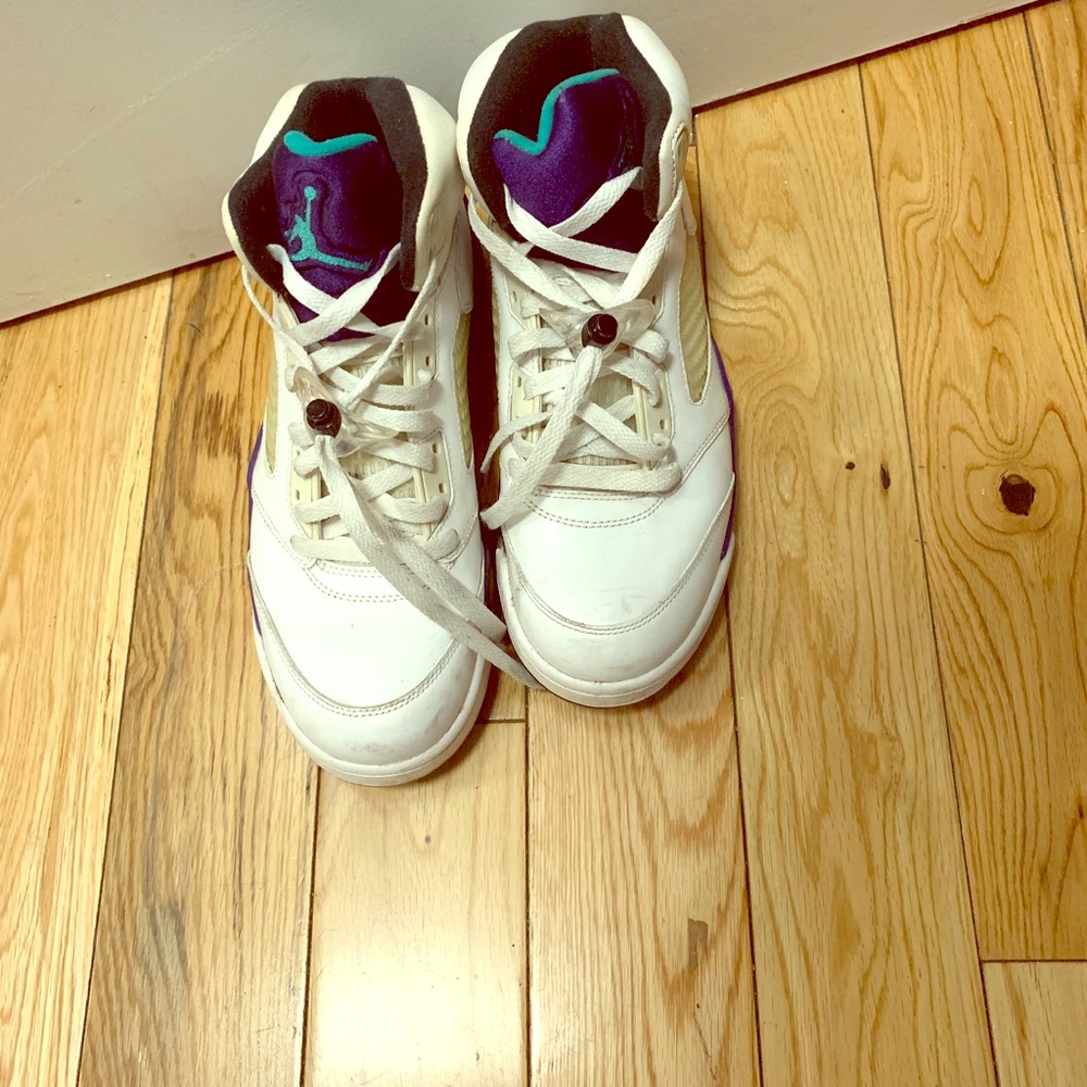 Nike Air Jordan.